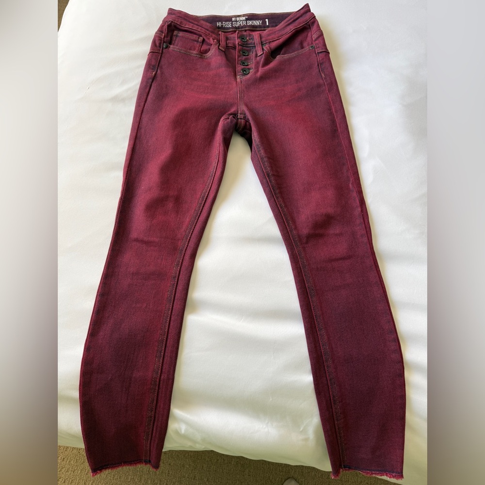 Hot Topic High Rise Burgundy Jeans
